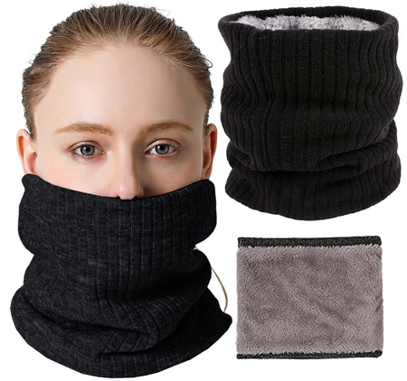 Eșarfă izolată de iarnă în jurul gâtului