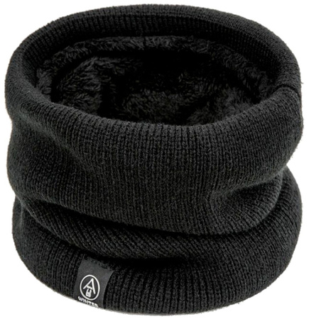 Eșarfă de iarnă izolată, neagră