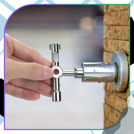 Cheie multifuncțională 4 în 1 pentru dulapuri tehnice electrice de comandă