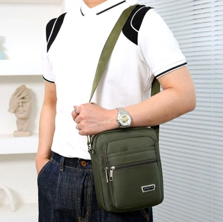 Geanta de umar barbati, mica, impermeabila, verde