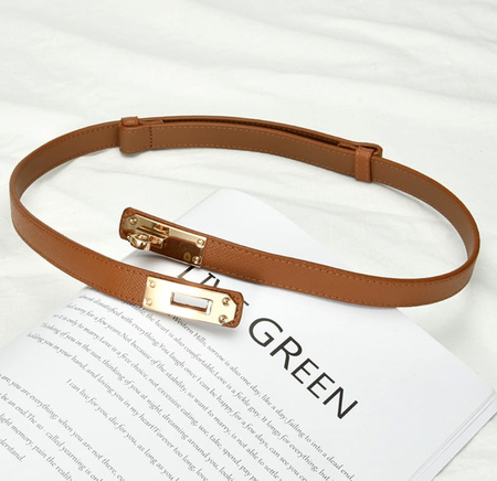 Curea de damă cu talie îngustă cu cataramă aurie, reglabilă