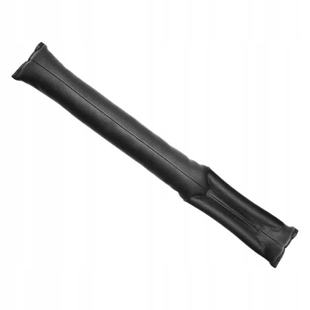 Huse de piele intre scaune, centuri de protectie, nu cade nimic