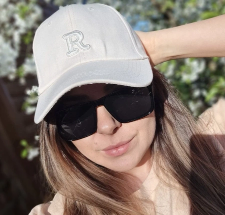 Şapcă de baseball universală cu o literă