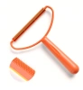 Aparat de ras manual 2in1 pentru pulovere, haine, perie de par