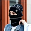 Set izolat de iarna: palarie + incalzitoare pentru gat, tunel exterior barbati