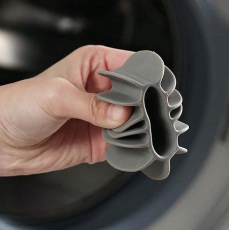 Set de 5 bile pentru curatarea hainelor la masina de spalat pentru indepartarea parului