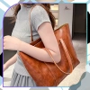 Geanta shopper dama BAD&BAGS din piele maro clasic + accesorii