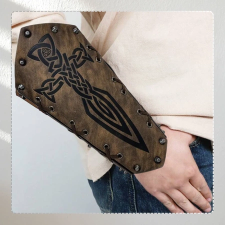 Bratara protectoare din piele. Bratara medievala 1 buc