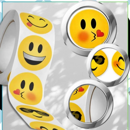 Autocolante emoji colorate pe o rolă de 500 buc. Emoticons DIY pentru copii