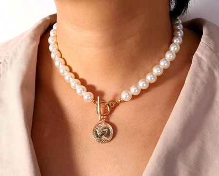 Colier de damă cu lanț de aur cu perle