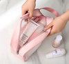 Geanta cosmetica rezistenta la apa medie transparenta