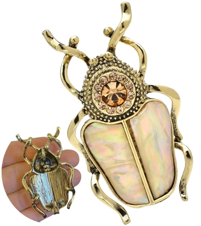 Brosa gandac de aur cu zirconi, gandac scarab, sidef