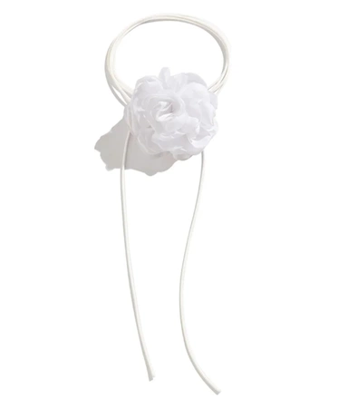 Colier choker cu floare mare innodata, floare alba