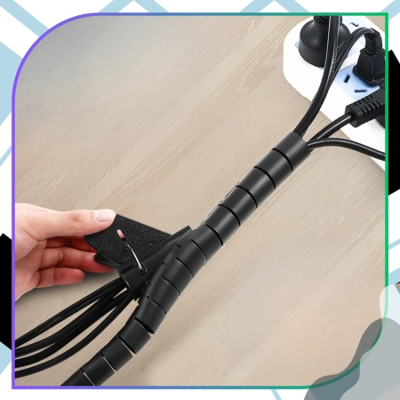 Husă de cablu spiralată 5m, organizator negru pentru cabluri și fire