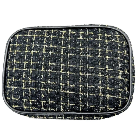 Geanta cosmetica eleganta in carouri