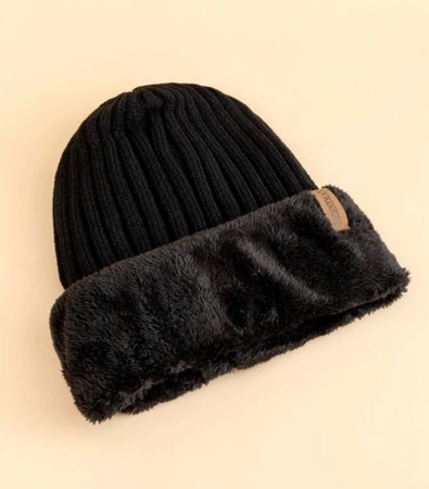 Căciulă de iarnă caldă unisex cu blană