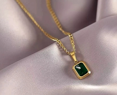 Colier elegant din aur, otel chirurgical, zircon verde, lant