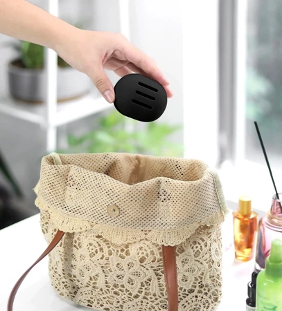 Burete gri lacrima pentru machiaj, blender + cutie