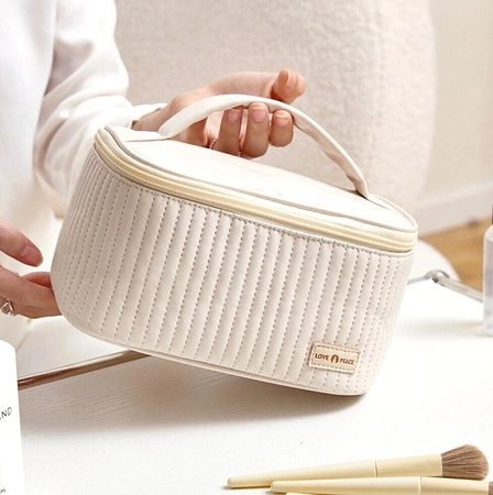 Geanta cosmetica patrata, organizator luminos, elegant din piele ecologica