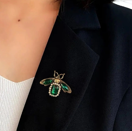 Brosa de insecte cu zirconi, cristale elegante de insecte verzi