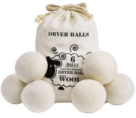 Un set de 6 bile ecologice pentru uscarea hainelor din lana