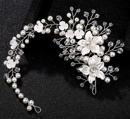 Bandita de nunta cu diadema, creanga argintie, strasuri, flori