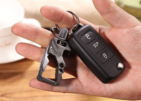 Breloc bărbătesc din metal, elegant cadou