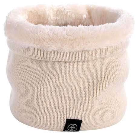 Eșarfă de iarnă izolată de culoare bej