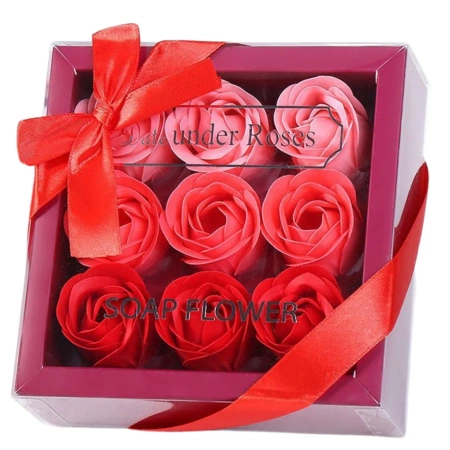 Sapun decorativ parfumat trandafiri rosii 9 buc. set cadou