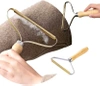 Aparat de ras manual pentru pulovere, haine, canapele