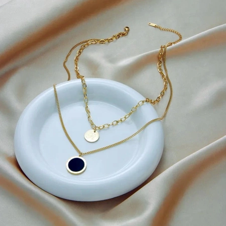 Colier multiplu din oțel chirurgical cu lanț de aur cu ochi negru