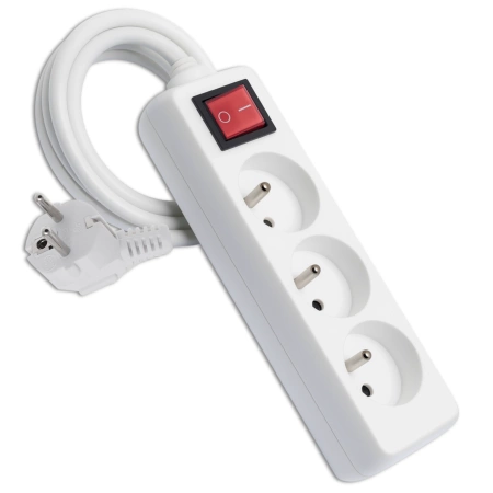 Prelungitor 3 prize GRUNDIG 1,5 m cu întrerupător